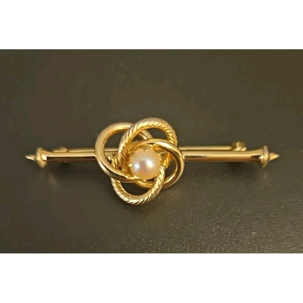 Vintage‎ Gold Tone Bar Style Brooch With Knot / Faux Pearl (511)